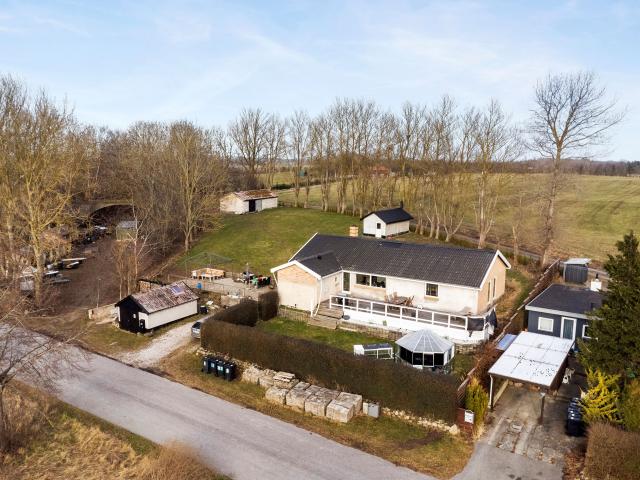 Villa til salg i Lille Lyngerup, Lyngerup