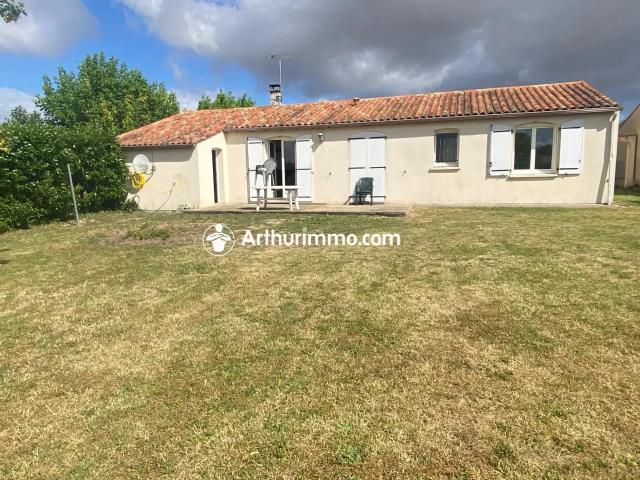 Maison location à Saint-Jean-d'Angély, Landes