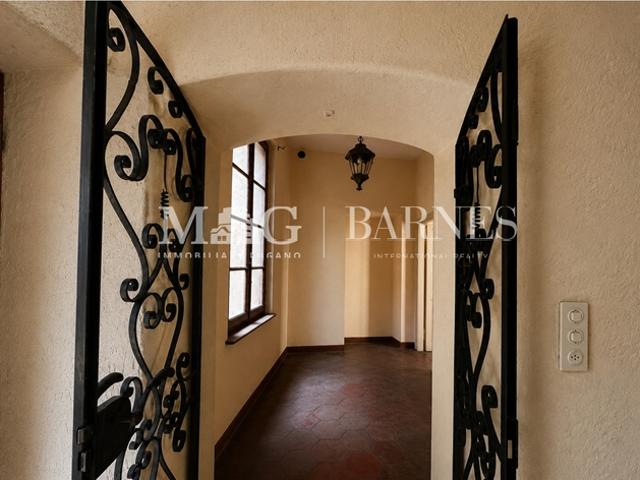 Zweifamilienhaus kaufen in Aldesago, Tessin
