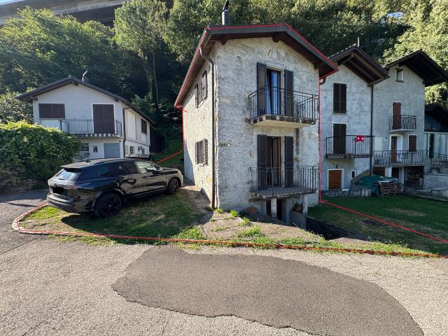 Haus kaufen in S. Antonino, Tessin