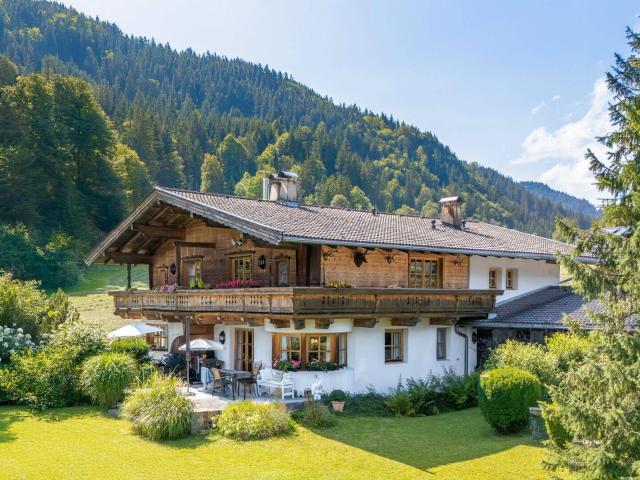 Haus kaufen in Kitzbühel