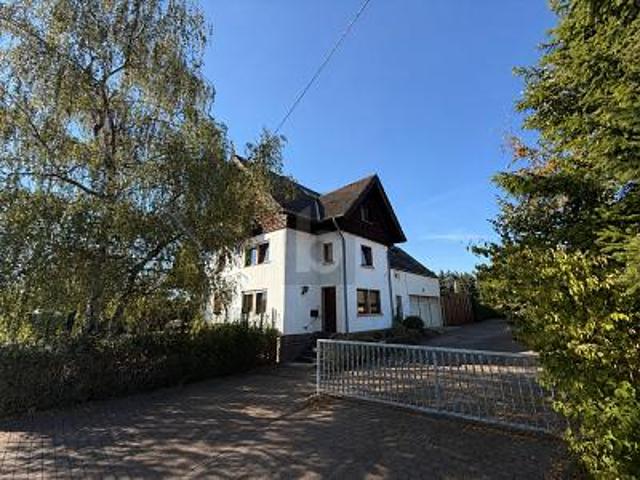 Villa kaufen in Winterspelt, Rheinland-Pfalz