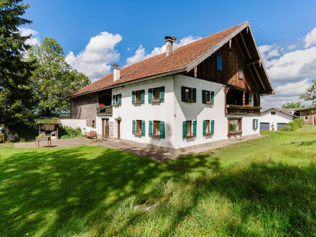 Bauernhaus kaufen in Weißenkirchen im Attergau, Oberösterreich