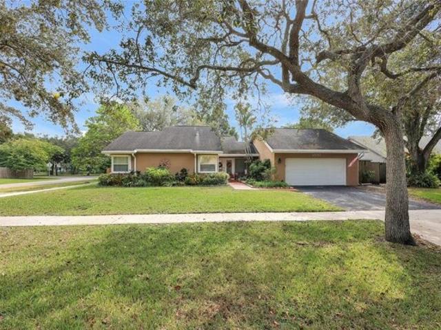 House for sale in Cooper City, Florida