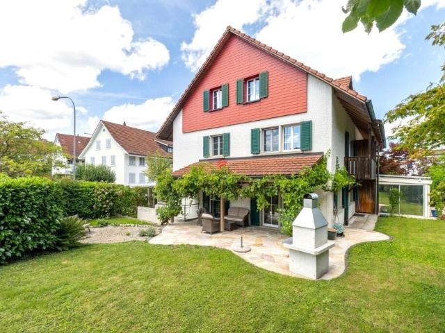 Einfamilienhaus kaufen in Hochfelden, Zürich