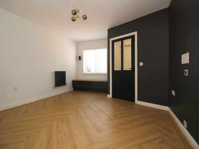 House for rent in Llantwit Fardre, Church Village