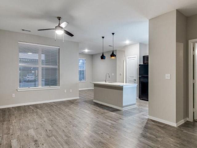 Apartment for rent in Crowley