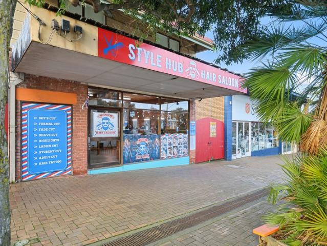 Retail for sale in Drouin, Victoria