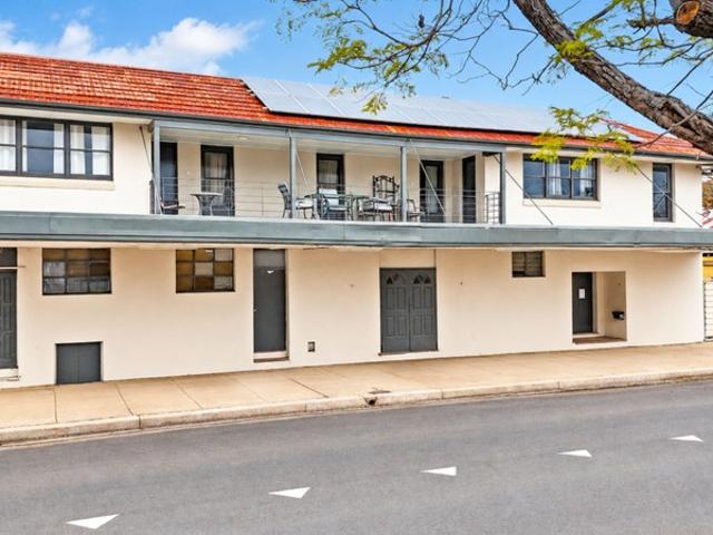 Townhouse for sale in Wee Waa, New South Wales