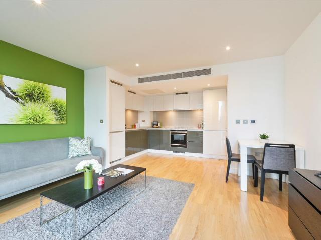 Apartment for rent in Canary Wharf, Greater London