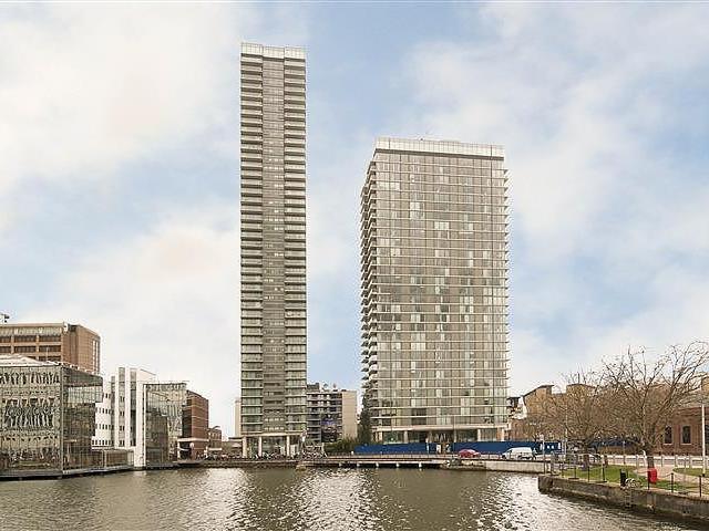 House for rent in Canary Wharf, Greater London