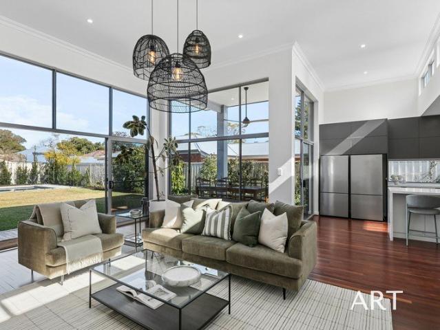 House for sale in Como, Western Australia
