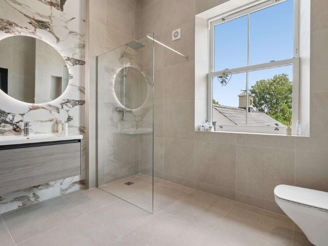 Apartment for rent in Fulshaw Park, Wilmslow