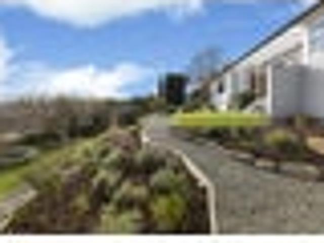 House for sale in Otakou