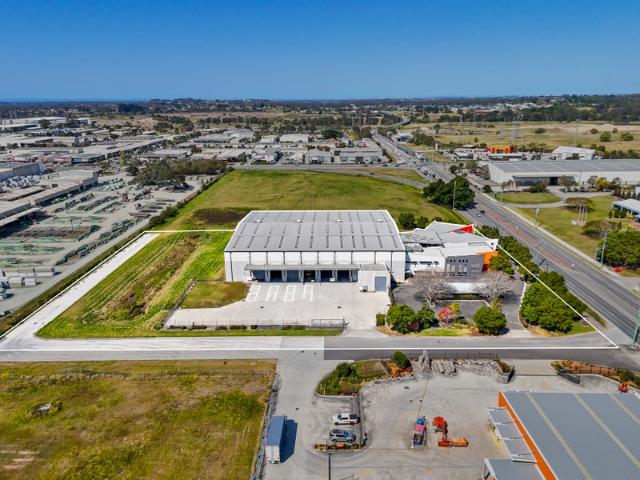 Warehouse for sale in Toombul, Queensland
