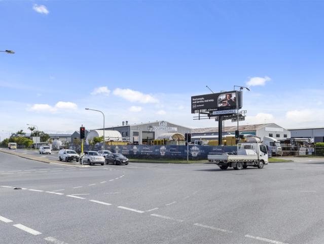 Warehouse for sale in Toombul, Queensland