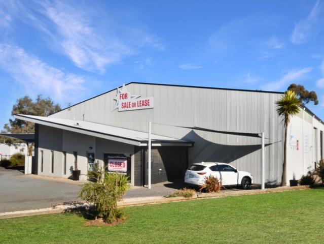 Warehouse for rent in Stawell, Victoria