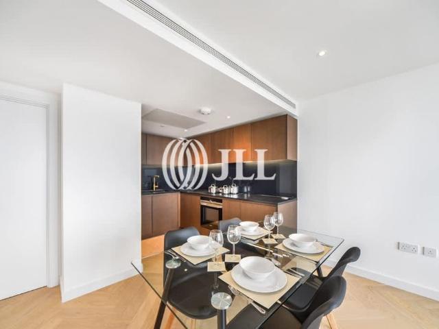 Apartment for rent in Canary Wharf, Greater London