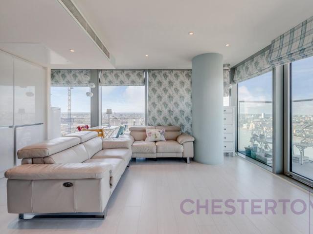 House for rent in Canary Wharf, Greater London