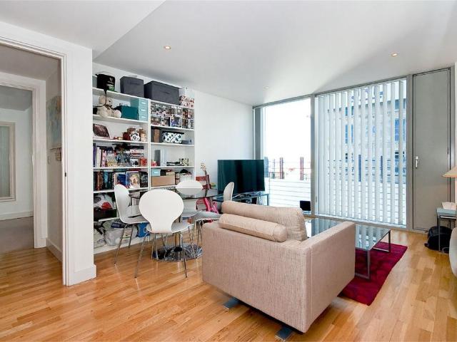 Apartment for rent in London Borough of Tower Hamlets, Greater London