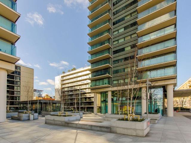 Apartment for rent in Canary Wharf, Greater London