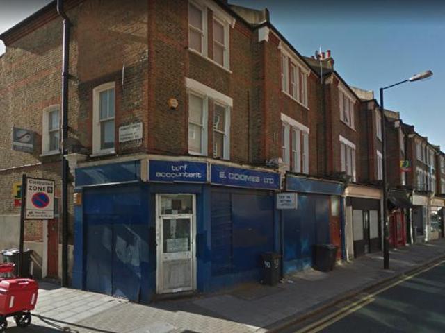 House for rent in Lyons, Greater London