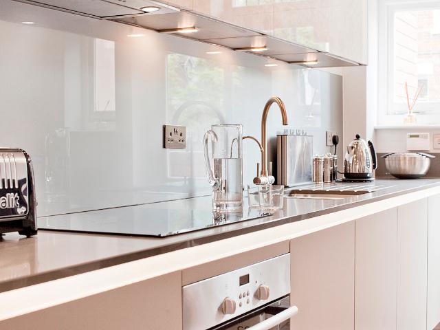 Apartment for rent in Stockwell, Greater London