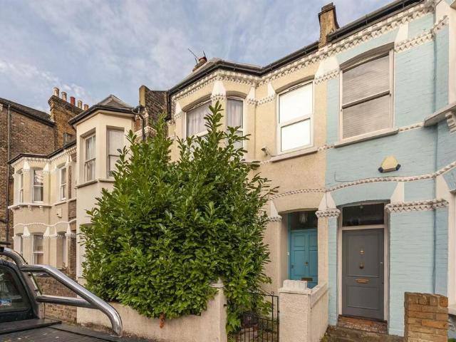 House for rent in Stockwell Park, Greater London