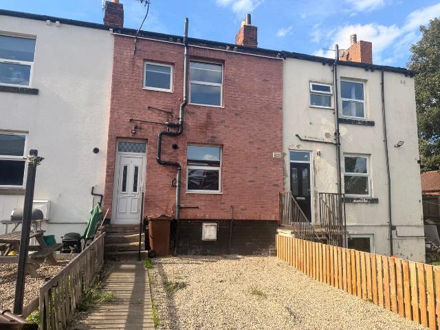 House for rent in Gawthorpe, West Yorkshire