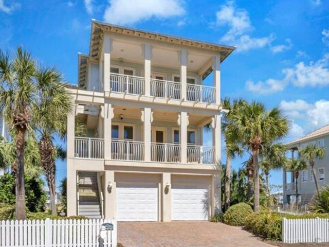 House for sale in Destin House for sale in Destin