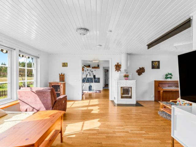 Hus hyra i Järlåsa, Uppsala