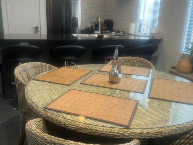 Room for rent in Landsdale, Western Australia