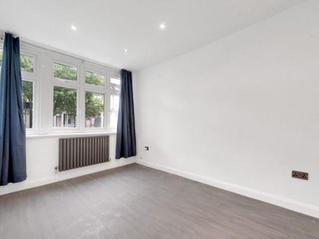 House for rent in Little Ilford, Greater London
