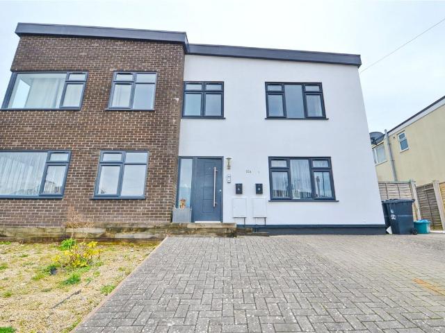 Apartment for rent in Lockleaze, Bristol