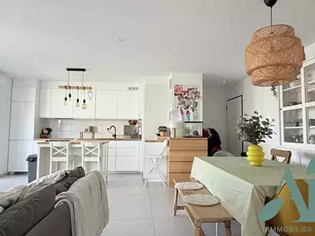 Appartement vente à Le Chalendon, Landser