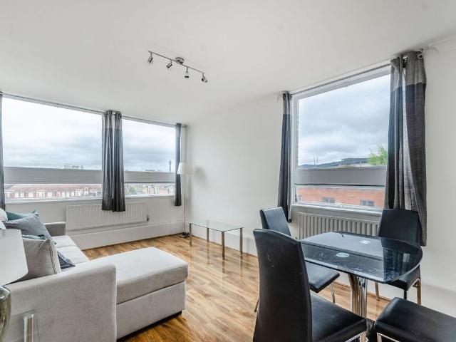 Apartment for rent in Paddington, Greater London