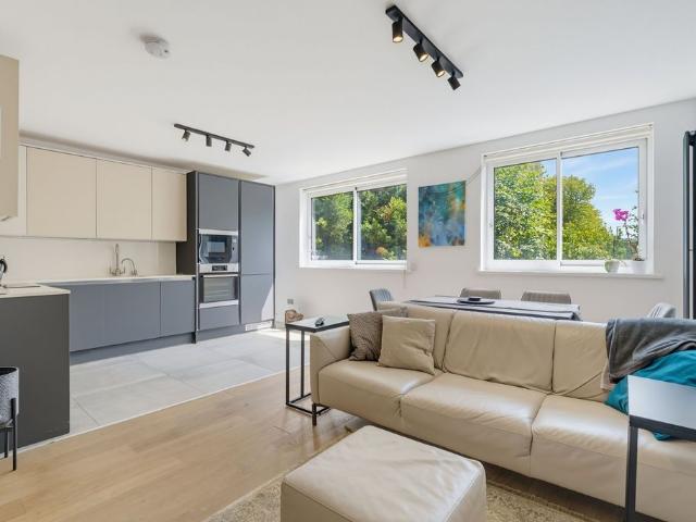 Apartment for rent in Putney, Greater London