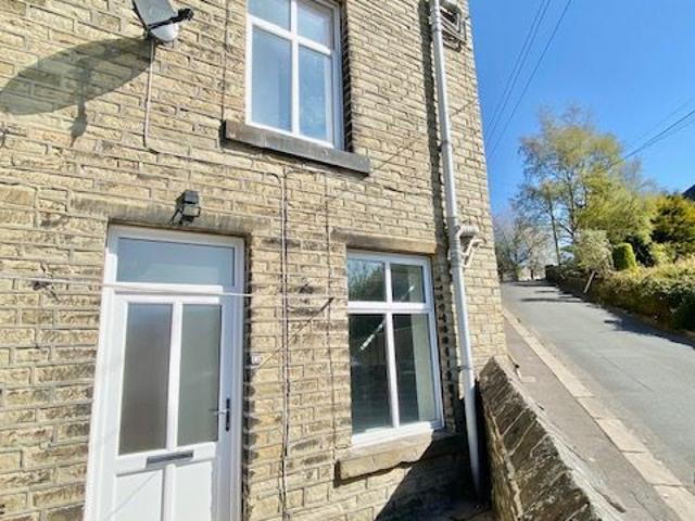 Apartment for rent in Hove Edge, Hipperholme