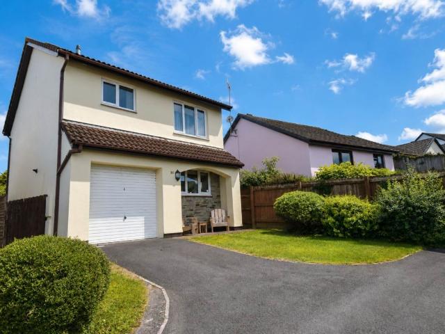 Apartment for rent in Brandis Corner, Devon