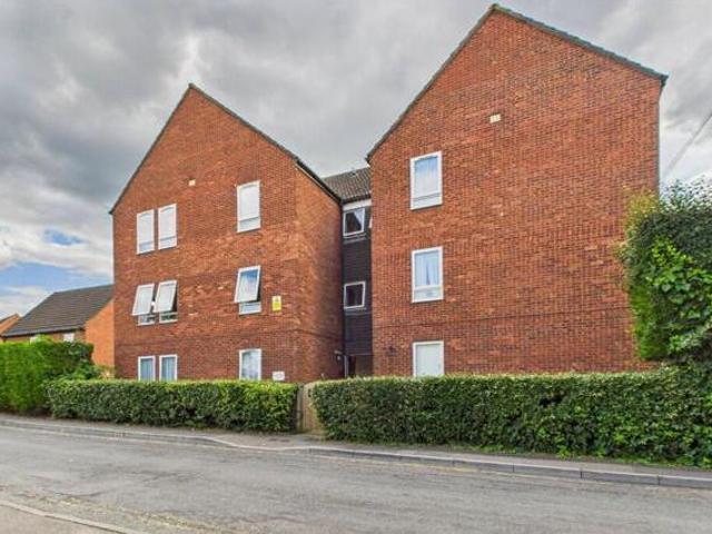 House for sale in Roffey, Horsham
