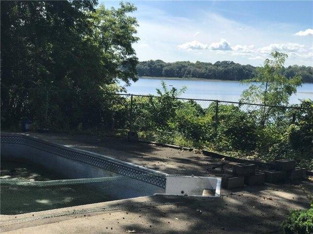 House for sale in Warwick, Rhode Island