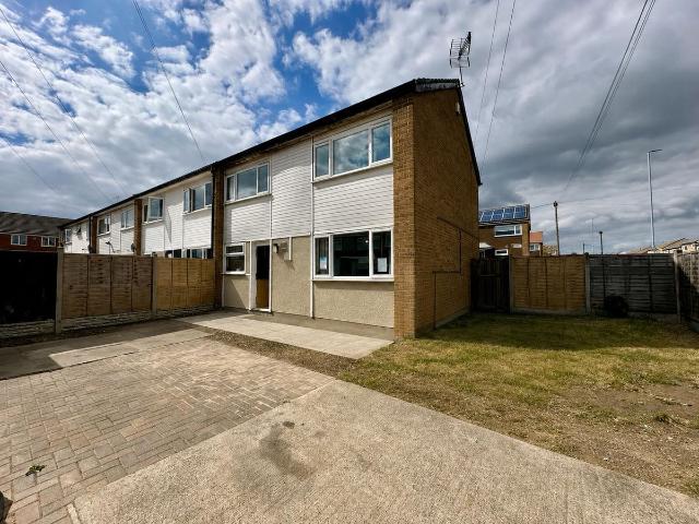 Apartment for rent in Scholes, West Yorkshire