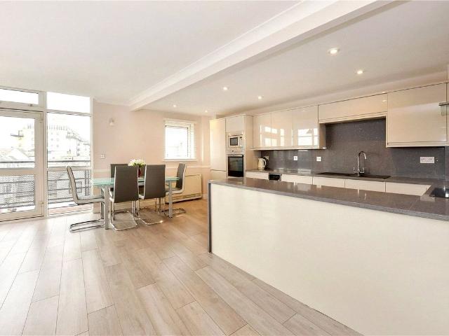 Apartment for rent in Millwall, Greater London