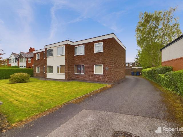 Apartment for rent in Penwortham, Firbank