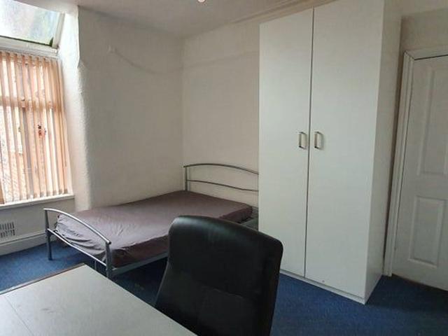 House for rent in Georgia, Greater Manchester