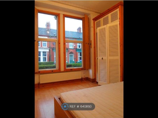 Apartment for rent in Calderstones
