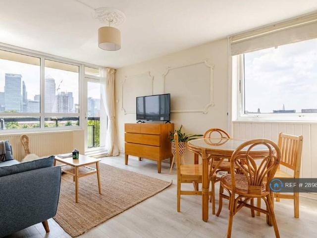 House for rent in Poplar Grove, Greater London