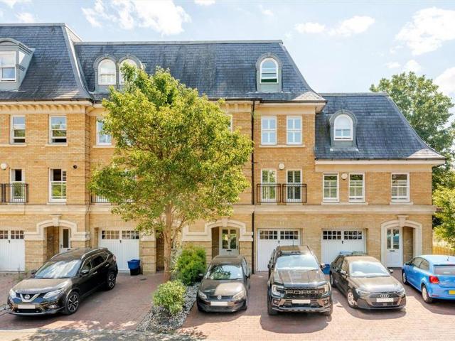 House for rent in Hampton Wick, Greater London
