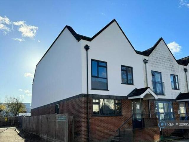 House for rent in Bridgefield, Kent