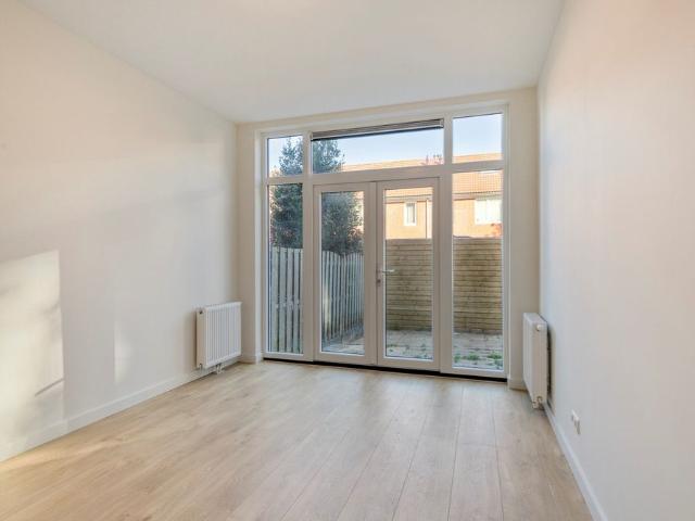 Appartement te huur in Bloemhof, Rotterdam